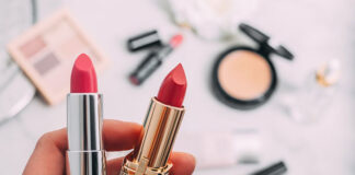 Jak zrobić makijaż? Oto poradnik krok po kroku!