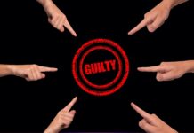 Kto jest odpowiedzialny za budynek? Kto jest odpowiedzialny za budynek?