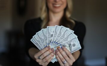 Jak wspólnota mieszkaniowa może zarabiać? Jak wspólnota mieszkaniowa może zarabiać?