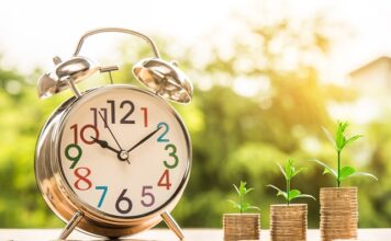 Kto jest odpowiedzialny za zarządzanie jakością w firmie?