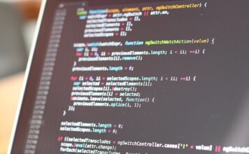 Jak przebiega proces decyzyjny?