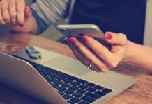 Gdzie telefon zapisuje hasła do aplikacji?