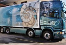 Która grupa czynności występuje w ramach funkcji logistycznych realizowanych w centrum logistycznym? Która grupa czynności występuje w ramach funkcji logistycznych realizowanych w centrum logistycznym?