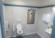 Jaki przewijak na łóżeczko 120x60?