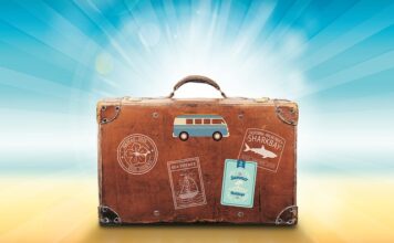 Jak usunąć ślady po naklejkach z plastiku?