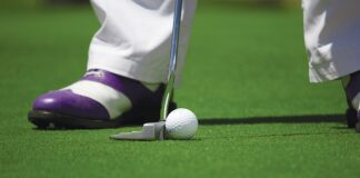 Co daje kładzenie dziecka na brzuszku?